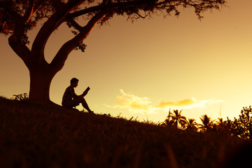 送朋友香水礼物的祝福语