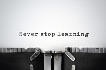 小学生五年级分数口算题（有答案的）50道？